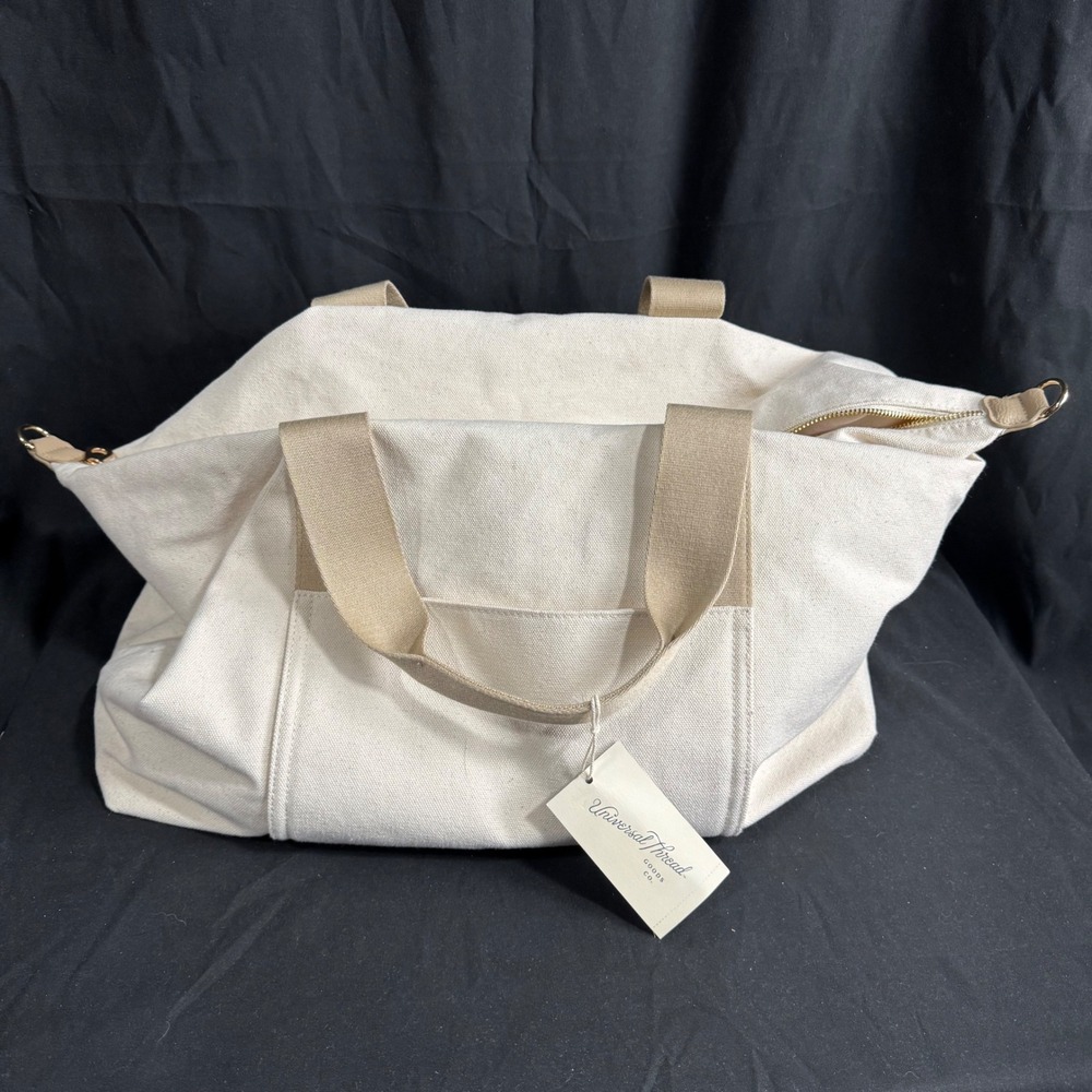 Universal Thread Foundational Weekender Bag - Picture 2 of 8